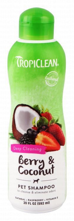 Tropiclean Deep Cleaning Pet Shampoo with Berries, Oatmeal & Coconut