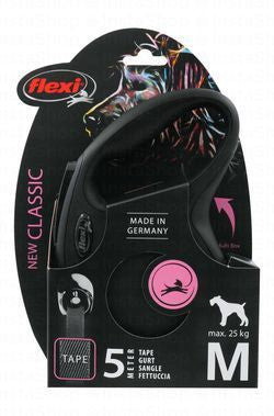 Flexi Classic Medium Black 5m Retractable Tape Leash for Dogs (Up to 25kg)