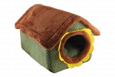 Saas Brown & Olive Green House Shaped Pet Bed (37x45x36cm)